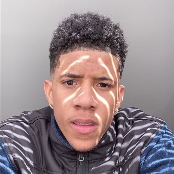 Meet your Posher, David - Picture 1 of 1